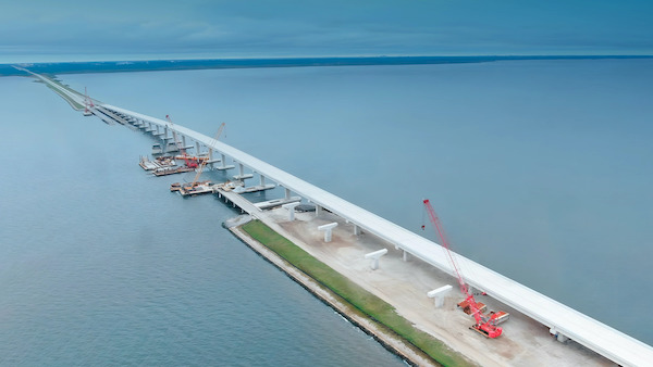 causeway  Jobsites: NASA Causeway Bridge lifts off with Cemex Building